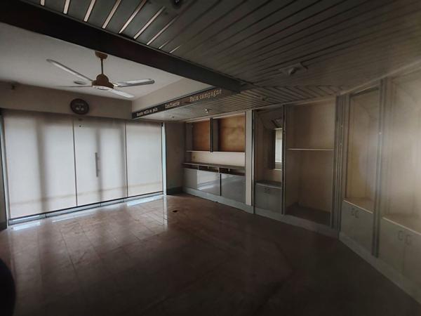 Maison Saint Doulchard 132 m2 + local