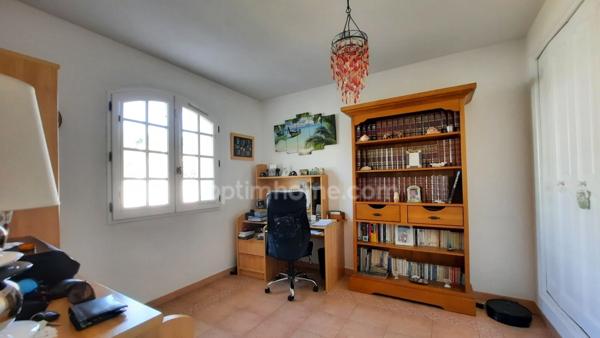 Marignane Lacanau : Maison familiale 5 pièces – 180 m² – Piscine, photovoltaïqu, Terrain de près de 2000 m²