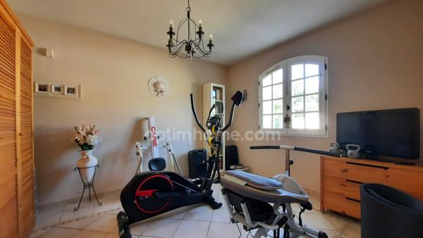 Marignane Lacanau : Maison familiale 5 pièces – 180 m² – Piscine, photovoltaïqu, Terrain de près de 2000 m²