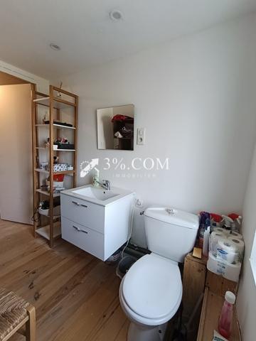 Maison de village 9 pièce(s) 5 chambre(s) 191 m²