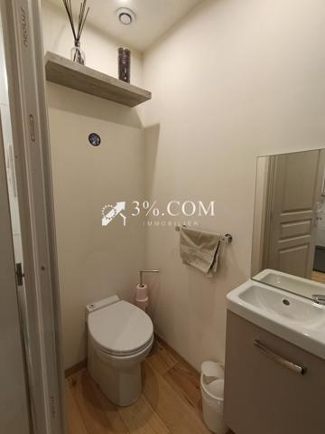 Maison de village 9 pièce(s) 5 chambre(s) 191 m²