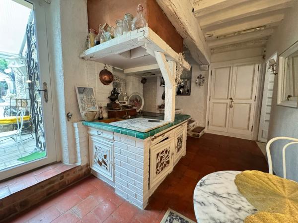 BIEN D’EXCEPTION – MAISON DE CHARME AU CŒUR DE LAVAL (RIVE DROITE)