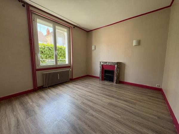 Maison à vendre 127 680 € Châteauroux 3 p 98 m² DPE D