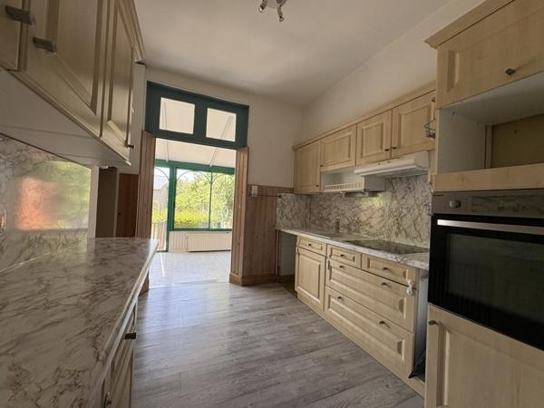 Maison à vendre 127 680 € Châteauroux 3 p 98 m² DPE D