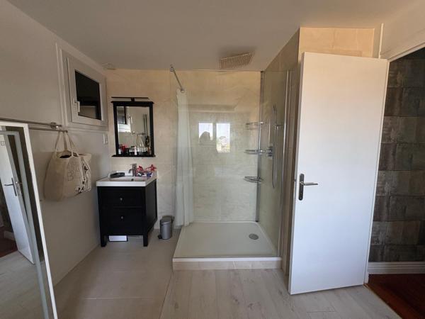 Appartement 3 pièce(s) 2 chambre(s) 95 m²
