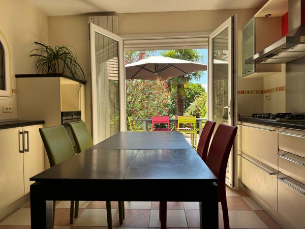 Maison 7 pièce(s) 6 chambre(s) 165 m²