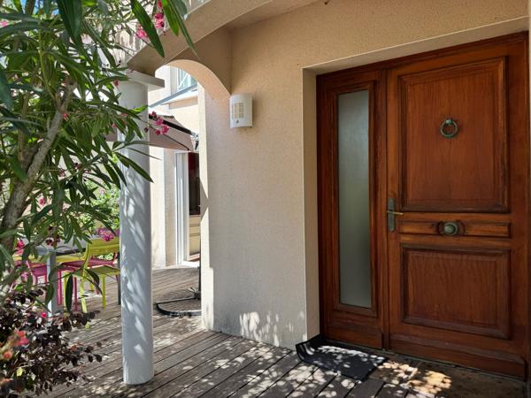 Maison 7 pièce(s) 6 chambre(s) 165 m²