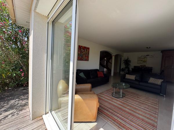 Maison 7 pièce(s) 6 chambre(s) 165 m²