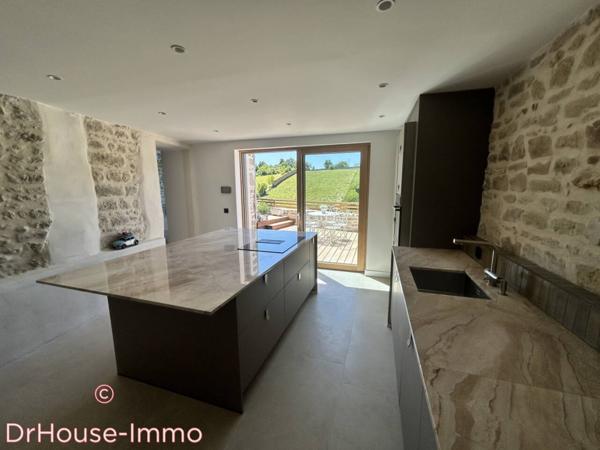 Maison à vendre 6 pièces de 216 m²