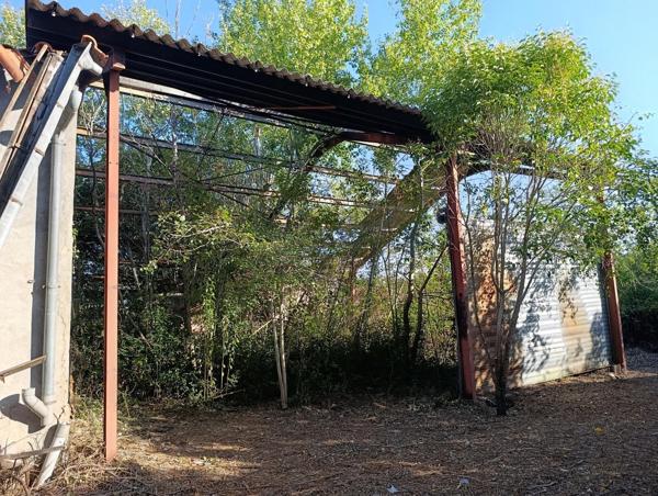 Ferme à reconstruire, environnement exceptionnel !