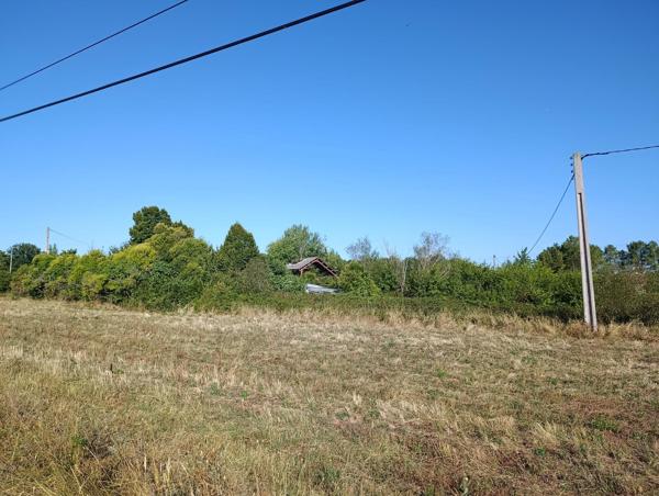 Ferme à reconstruire, environnement exceptionnel !