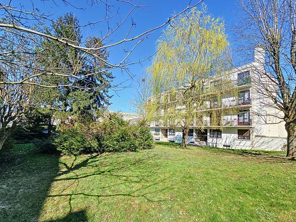 Achat appartement Chennevières-sur-Marne - 4 pièce(s) - 86 m² - 235 800 €