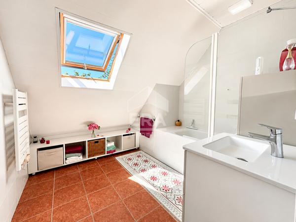 Maison Lardy SOUS SOL TOTAL 7 pièces 5 chambres 146 m2