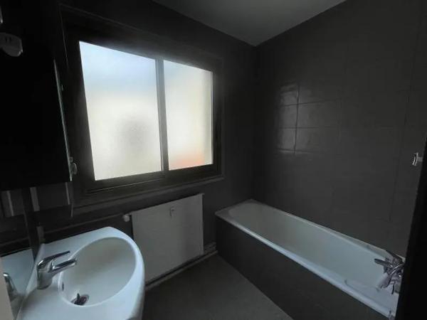 Appartement à louer 2 pièces 43.16m²