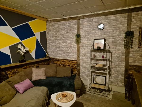 Immeuble 220 m2 exploité avec bail commercial