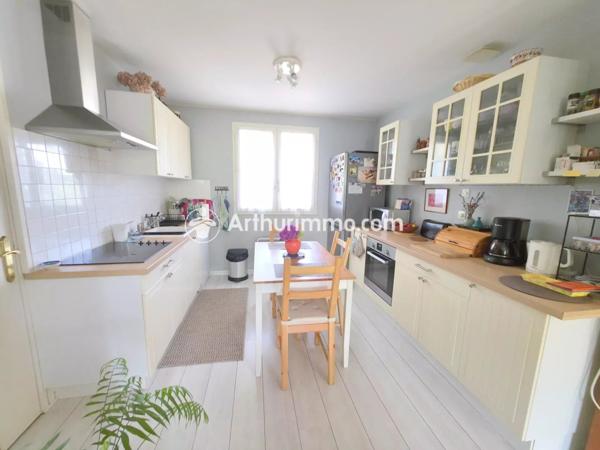 Vente Maison 4 pièces 90 m2 à Savigny-le-Temple