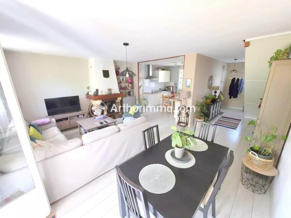 Vente Maison 4 pièces 90 m2 à Savigny-le-Temple