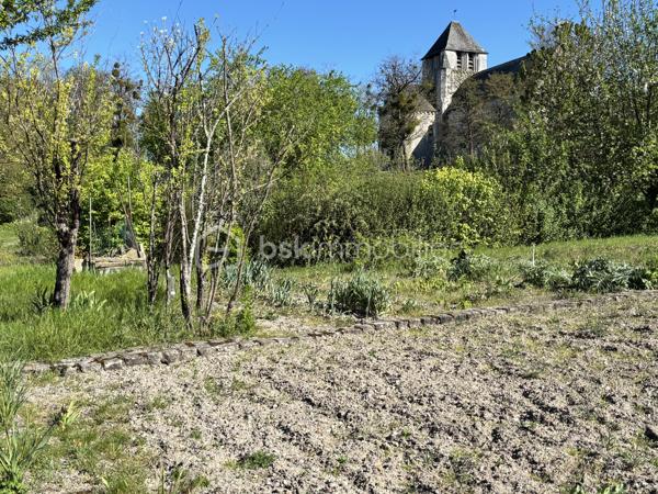 Terrain de loisirs de 2 810 m²
