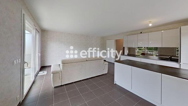 Appartement
         3 pièces
        - 70 m² Exclusivité 295 000 € *