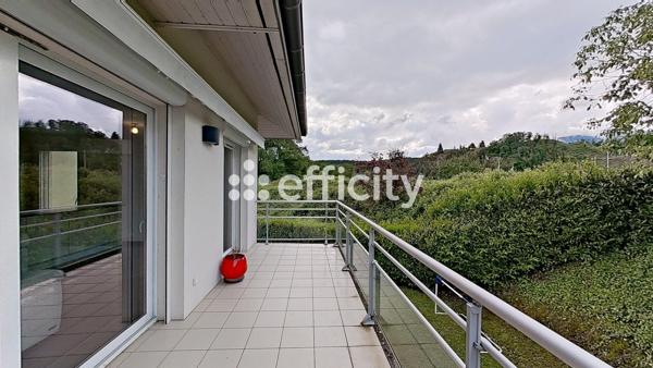 Appartement
         3 pièces
        - 70 m² Exclusivité 295 000 € *
