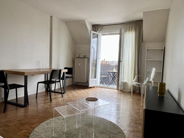 Tours (37000) Appartement T2 meublé à la décoration soignée