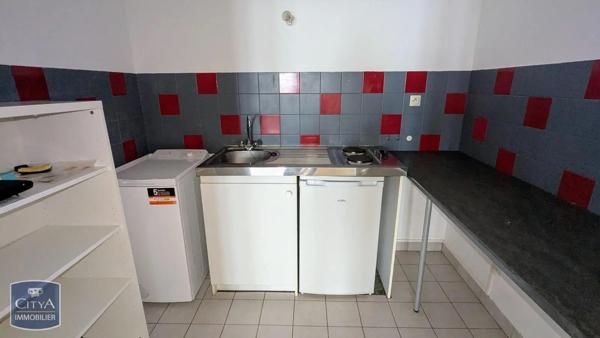 Appartement à louer 1 pièce 29.6m²