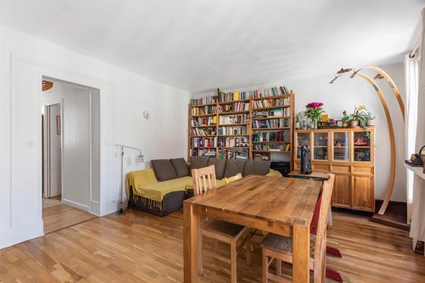 PARIS 20 – 3 Pièces de 51 m² – Vue Imprenable sur Paris