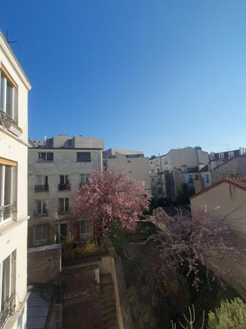 PARIS 20 – 3 Pièces de 51 m² – Vue Imprenable sur Paris