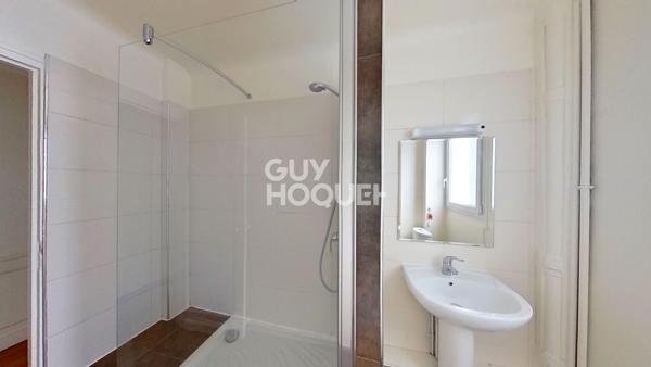 Appartement Paris 4 pièce(s) 68.12 m2