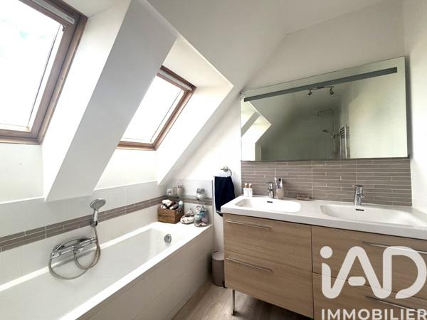 Maison à vendre 9 pièces 187 m² Santeny