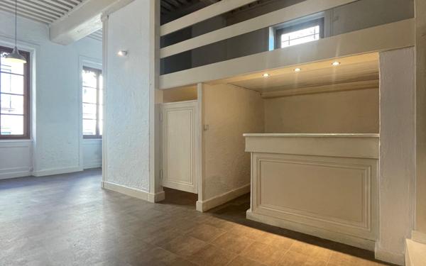 Appartement à louer    2 pièces • 34,53 m2 Caluire-et-Cuire