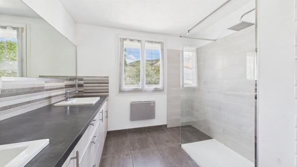 Maison 6 pièces - 134 m²