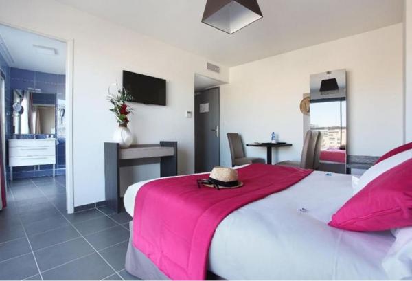 INVESTISSEMENT LOCATIF  MARSEILLE  Résidence Appart'hotel Odalys City Marseille Le Dôme***- 5.53% de rentabilité