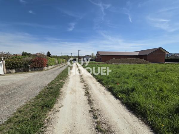 TERRAIN À VENDRE DE 696,00 M²