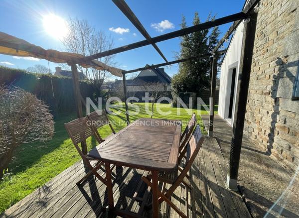 RARE ! Maison en pierres Elven centre avec vie de plain pied et plus de 800 m² de terrain