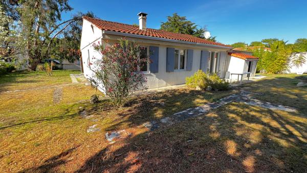 Maison Ronce les Bains 3 chambres quartier calme double garage