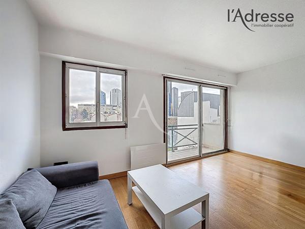 PUTEAUX/Colline Studio 26 m² avec balcon