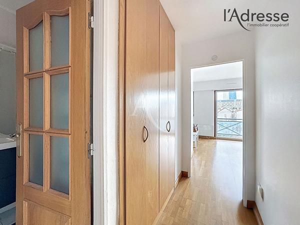 PUTEAUX/Colline Studio 26 m² avec balcon