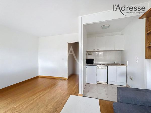 PUTEAUX/Colline Studio 26 m² avec balcon