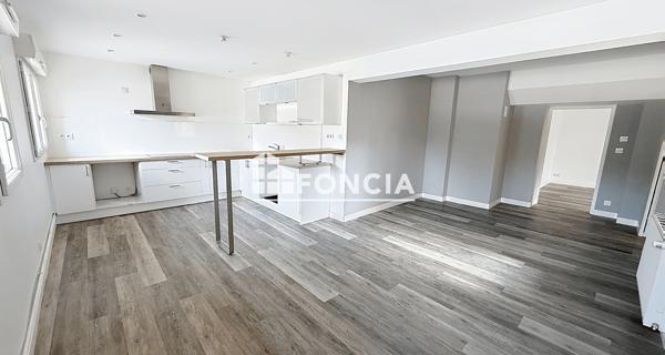 À vendre Appartement 4 pièces 101.49 m² - Lisieux 14100