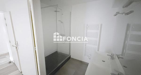 À vendre Appartement 4 pièces 101.49 m² - Lisieux 14100