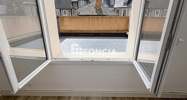 À vendre Appartement 4 pièces 101.49 m² - Lisieux 14100