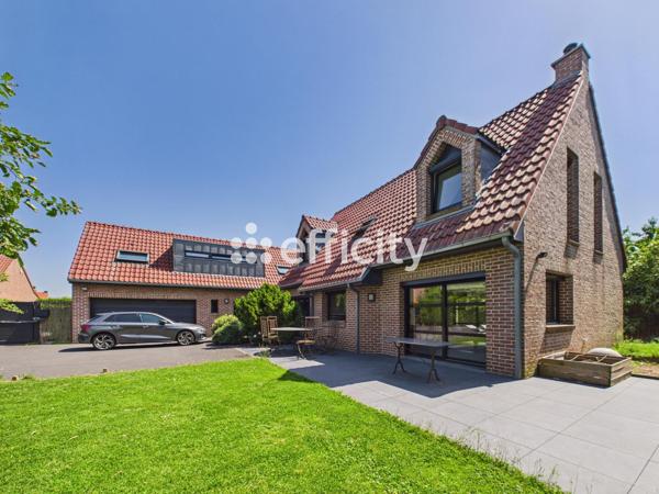 Maison
         7 pièces
        - 230 m² Bien prestige 730 000 € *