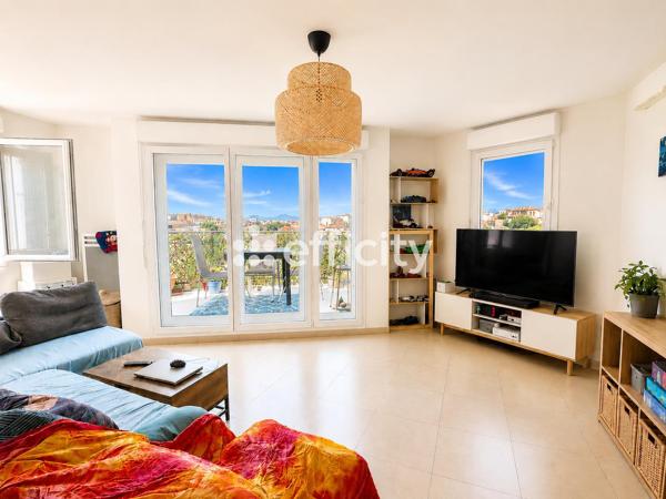 Appartement
         3 pièces
        - 66 m² 346 500 € *