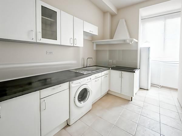 À VENDRE  T3 de 69 m² à 50 m de la plage du Trottel