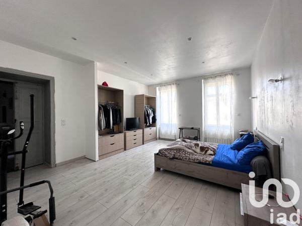 House for sale 5 rooms 185 m² Sigean