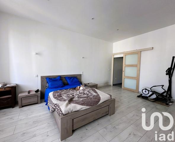 House for sale 5 rooms 185 m² Sigean