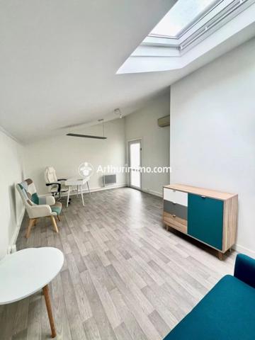 Location Bureau 1 pièces 21 m2 à Bondoufle