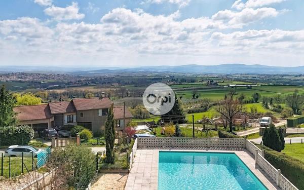 Maison à vendre    5 pièces •  Saint-Sorlin