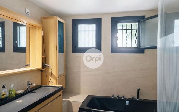 Maison à vendre    5 pièces •  Saint-Sorlin